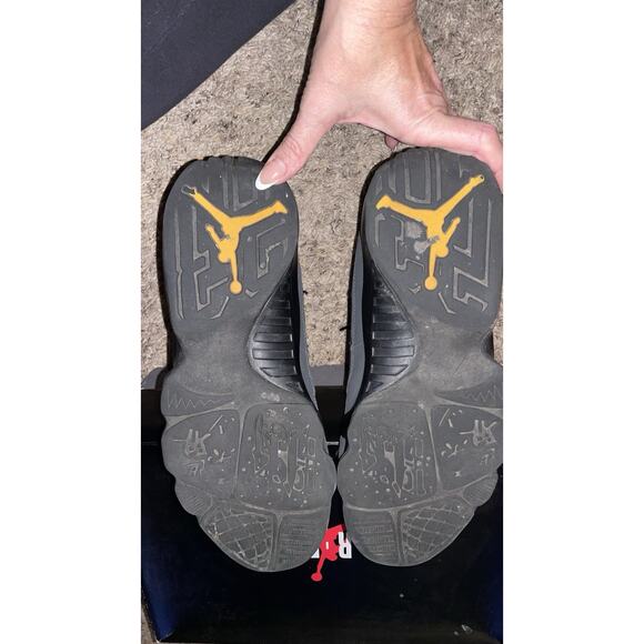 Air Jordan 9 Retro Dark Charcoal University Gold Batman\' CT8019-070 Mens 10 main image 4